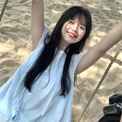 三小一家人
