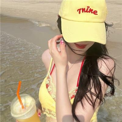 送报女孩